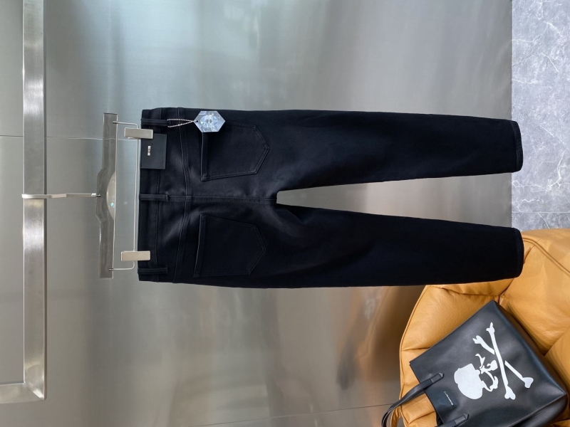 chr1st1an D10r jeans